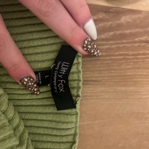 Green Ribbed Crop Top - Picture 3 of 3